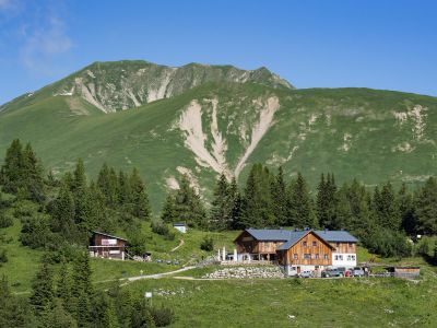 Lermoos Grubigstein Wolfratshauserhuette Copy B Ritschel Ht028